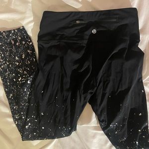 Lululemon Black Leggings / Size: 6